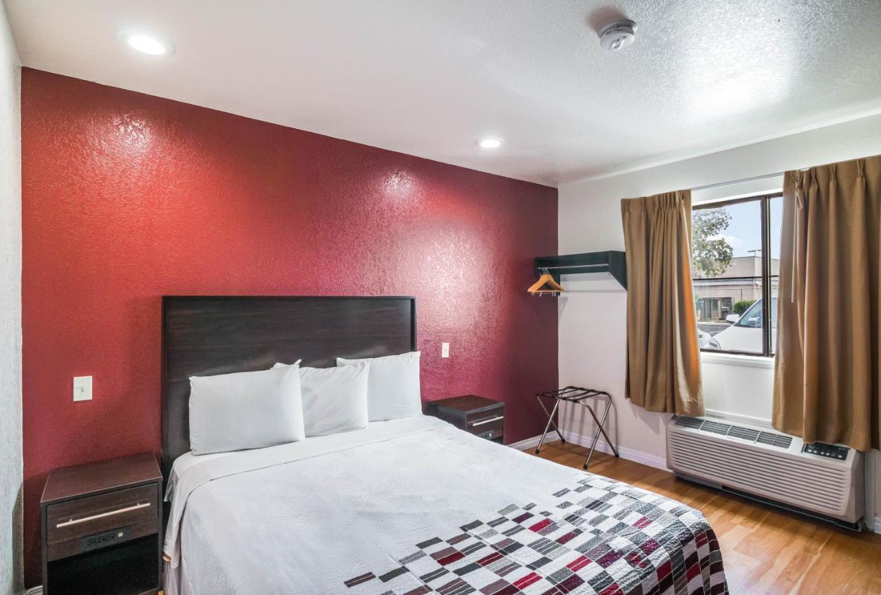 Red Roof Inn Palmdale - Lancaster Екстер'єр фото