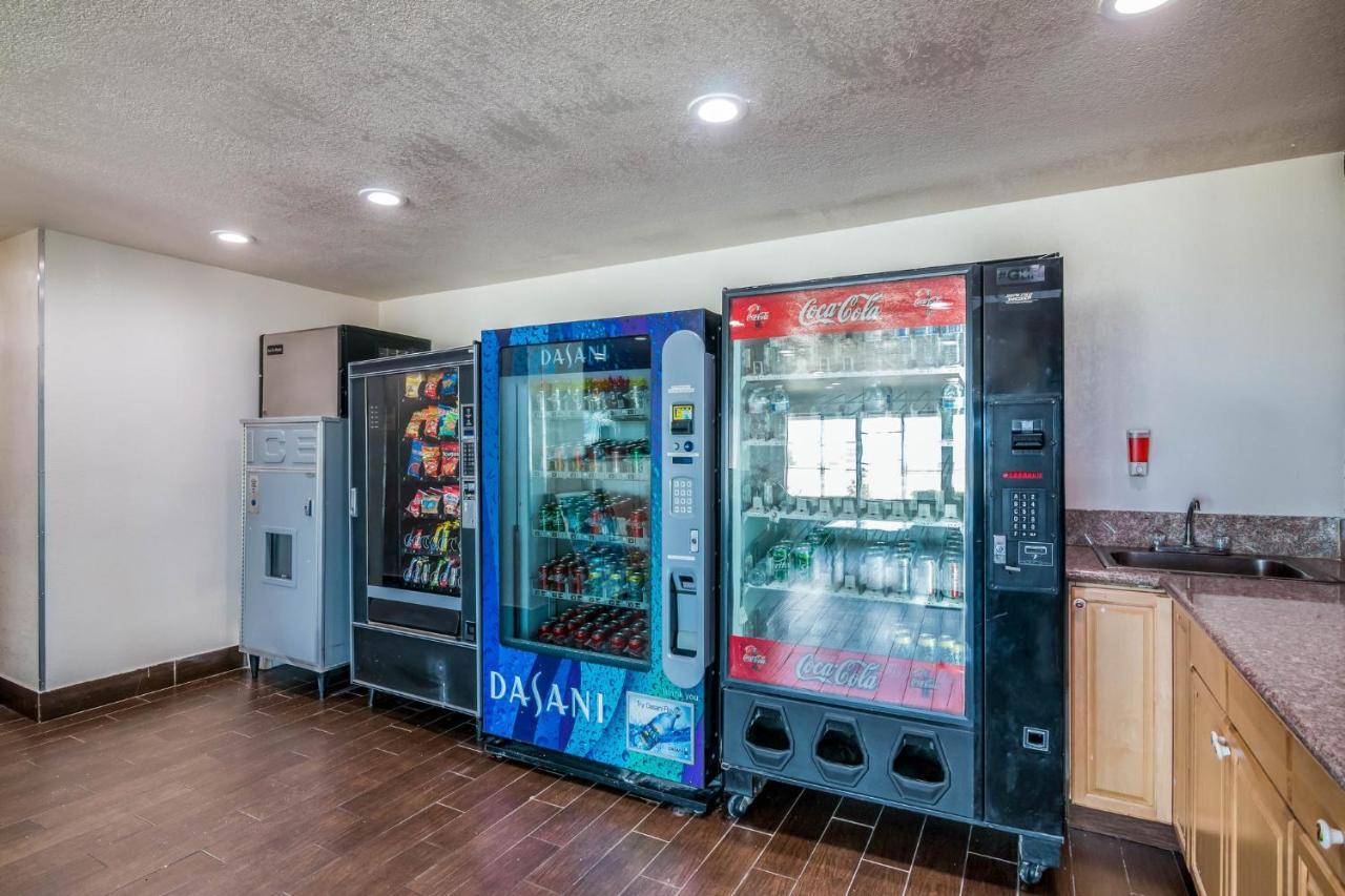 Red Roof Inn Palmdale - Lancaster Екстер'єр фото
